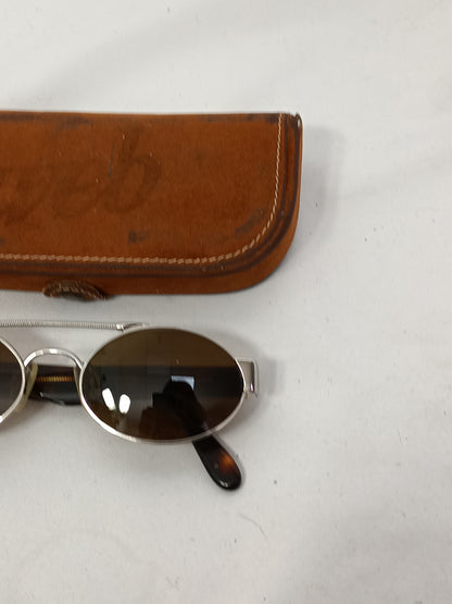 WEB. Gafas de sol vintage T