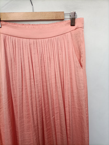 ZARA. Long salmon skirt Tm