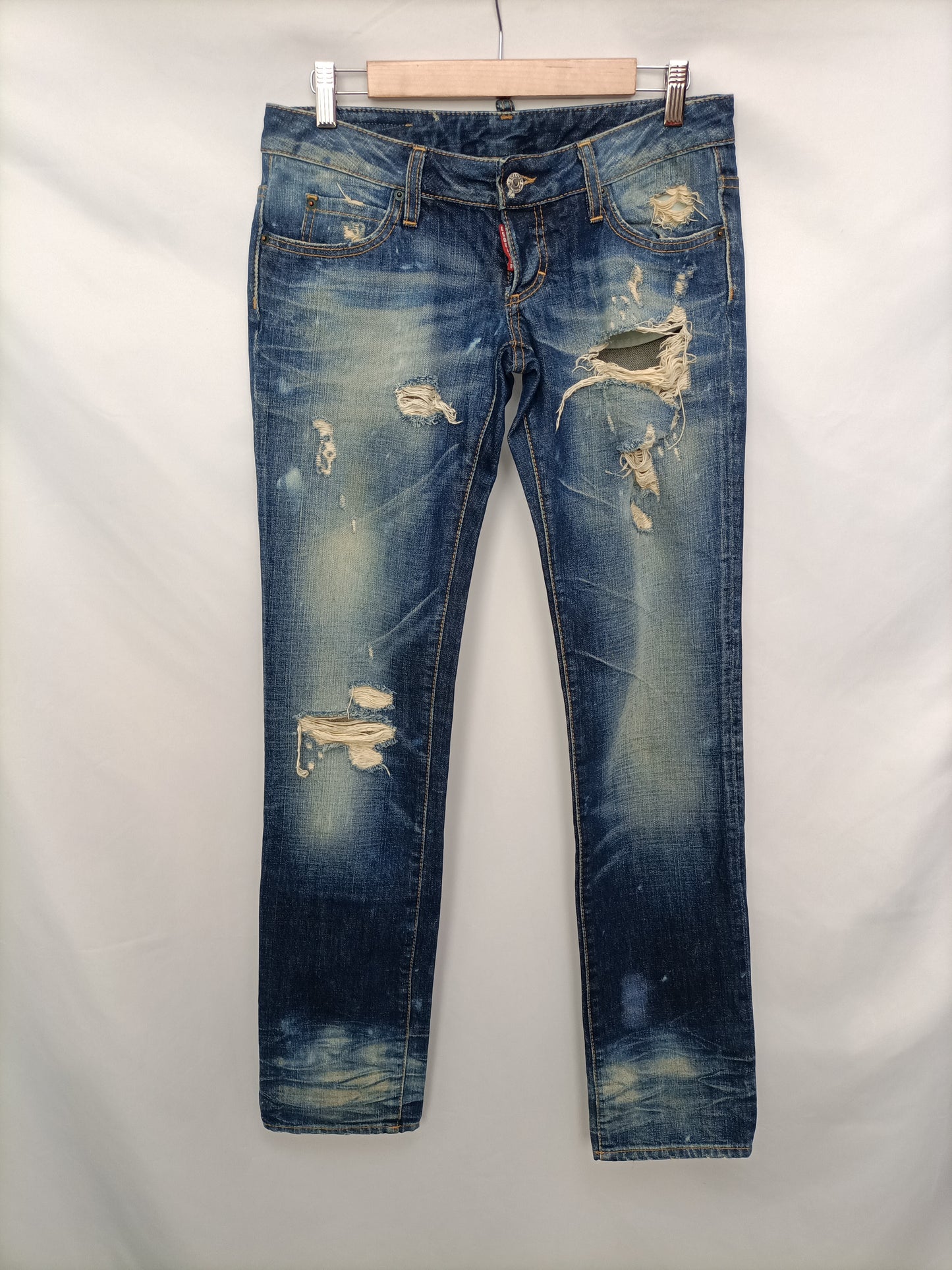 DAQUARED. Vintage-effect trousers, size 42