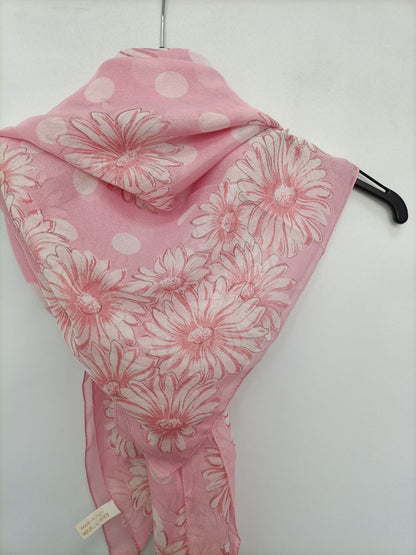 OTHERS. Pink floral scarf
