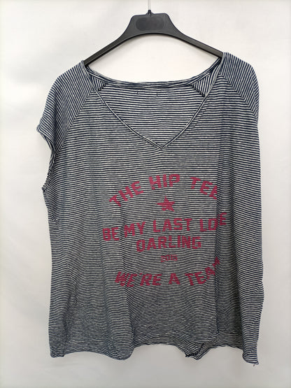 THE HIP TEE. Camiseta rayas y letras  T.u (m/l)