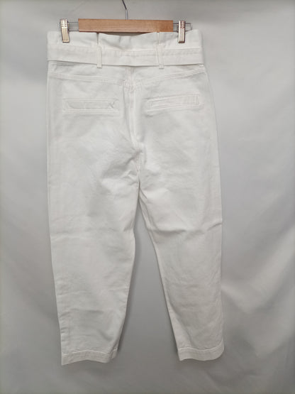 ZARA. Pantalón blanco perlas T.38