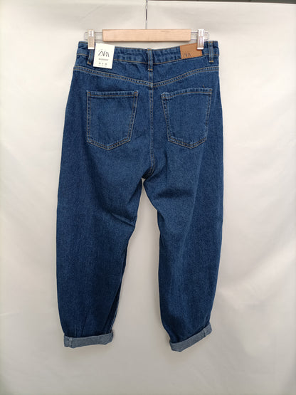 ZARA. Pantalón slouchy T.38