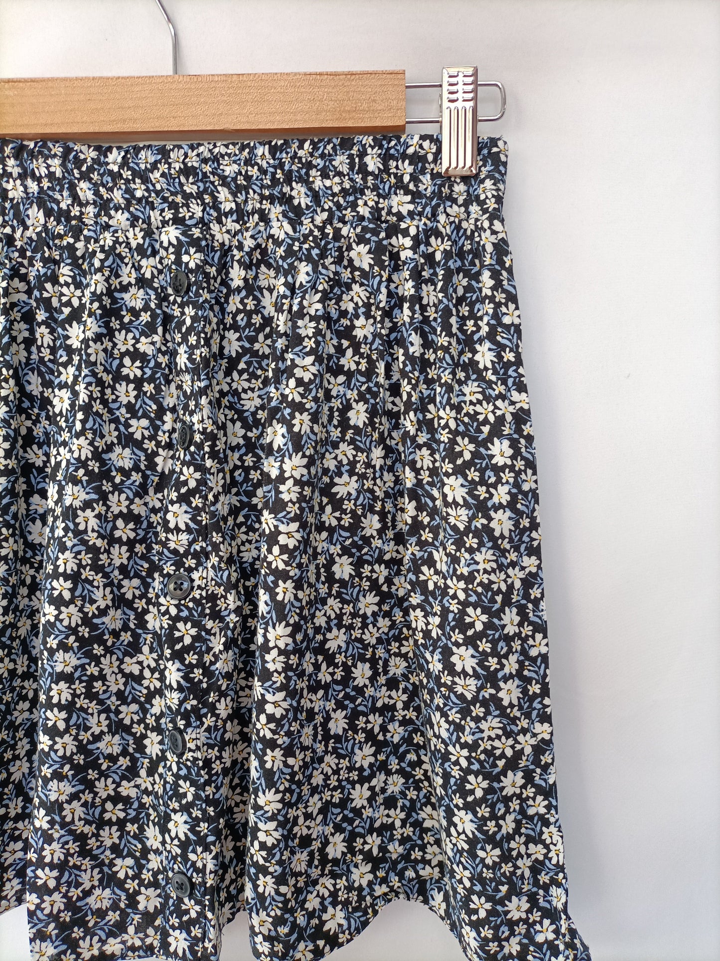 PRIMARK. Black floral skirt size 36
