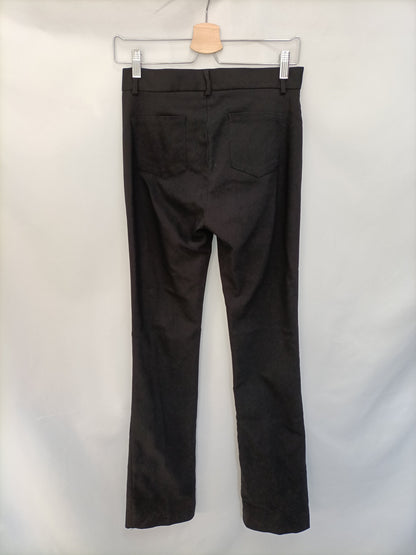 ZARA. Pantalón negro de vestir T.34