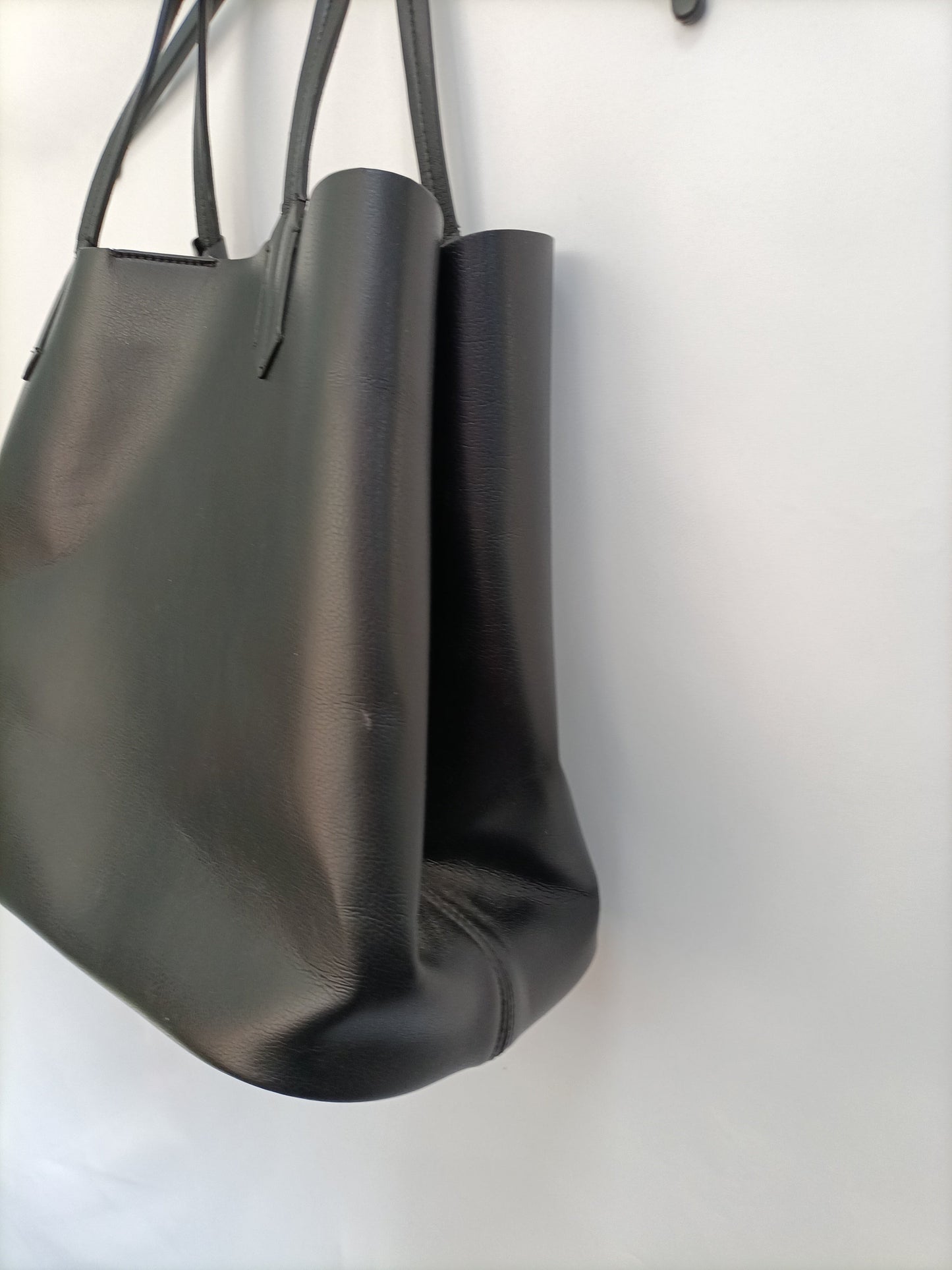 MANGO. Black shopper bag