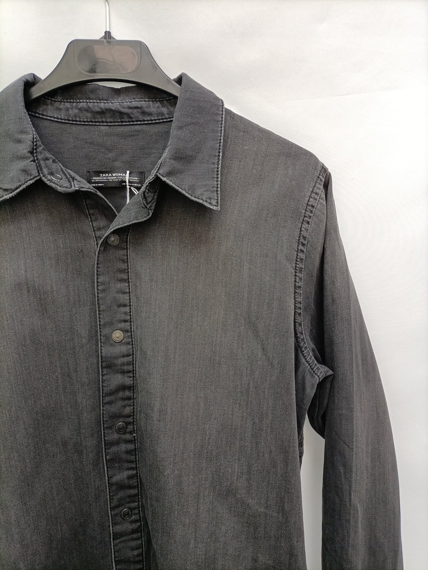 ZARA. Camisa vaquera T.m