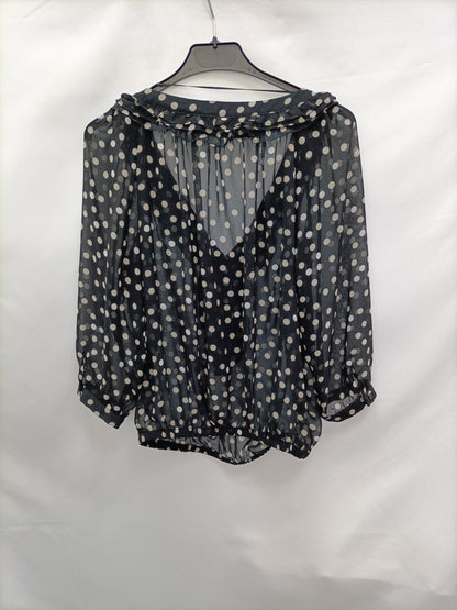 ZARA. Blusa negra Lunares T.m