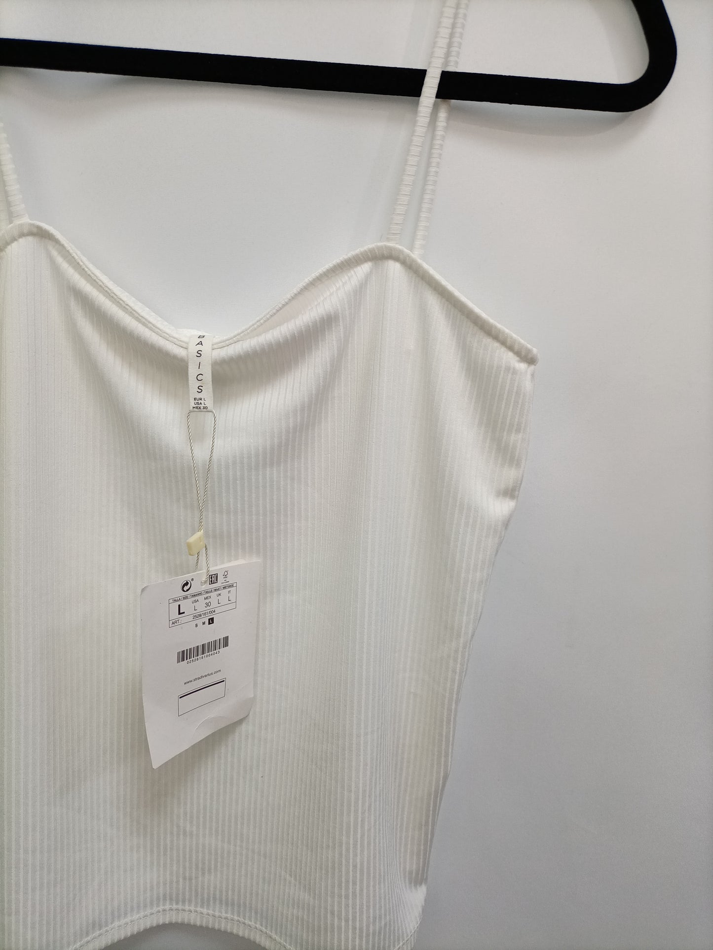 STRADIVARIUS. Top blanco canalé T.l