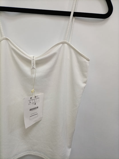 STRADIVARIUS. Top blanco canalé T.l