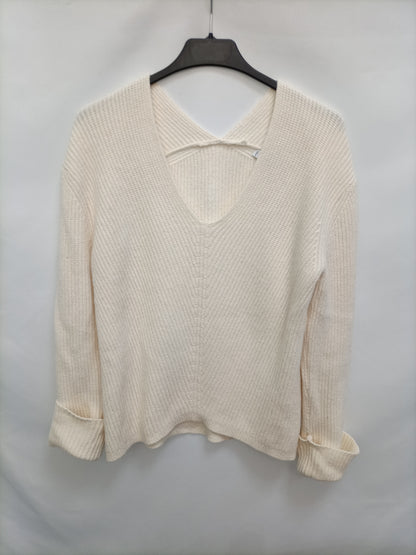 MANGO. Jersey canalé crudo T.s