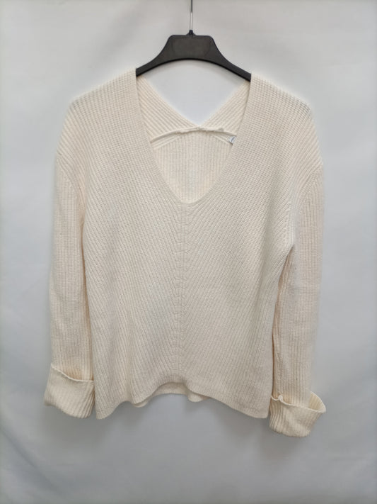 MANGO. Jersey canalé crudo T.s