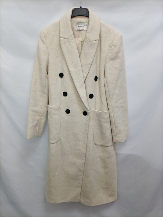 STRADIVARIUS. Abrigo beige jaspeado T.s