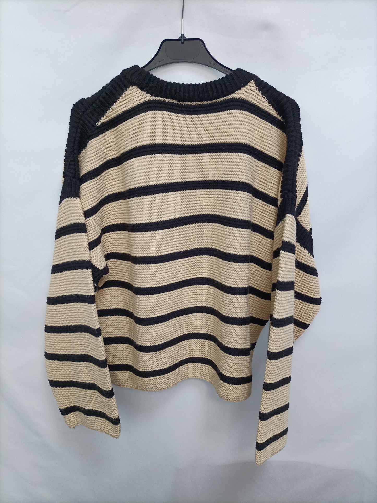 PULL&BEAR. Jersey de rayas T.s