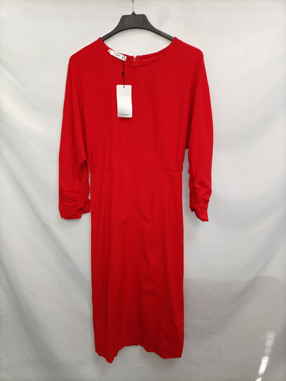 MANGO. Vestido rojo midi T.m