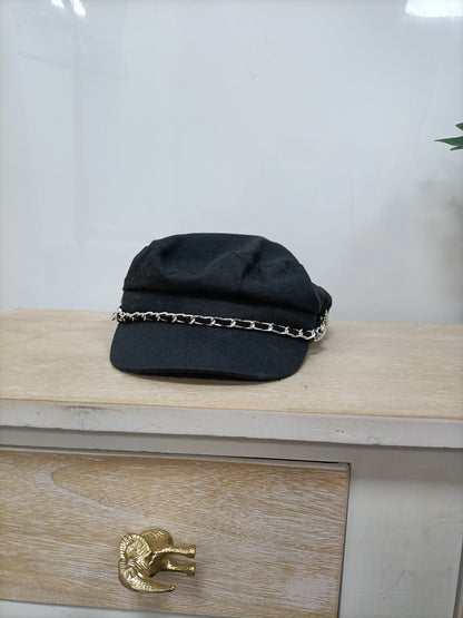 OTRAS. Gorra cadena
