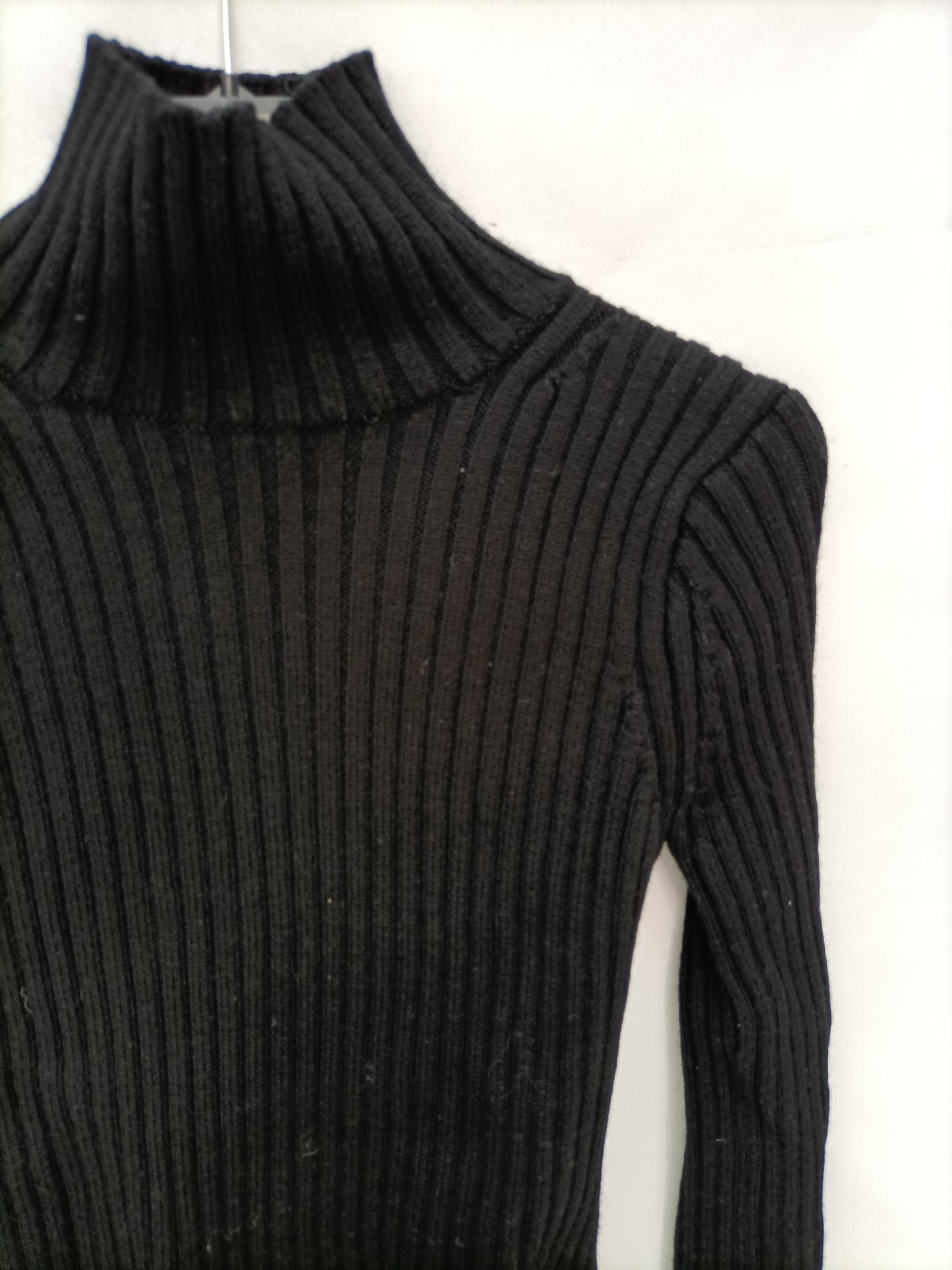 ZARA. Top canalé espalda T.xs/s