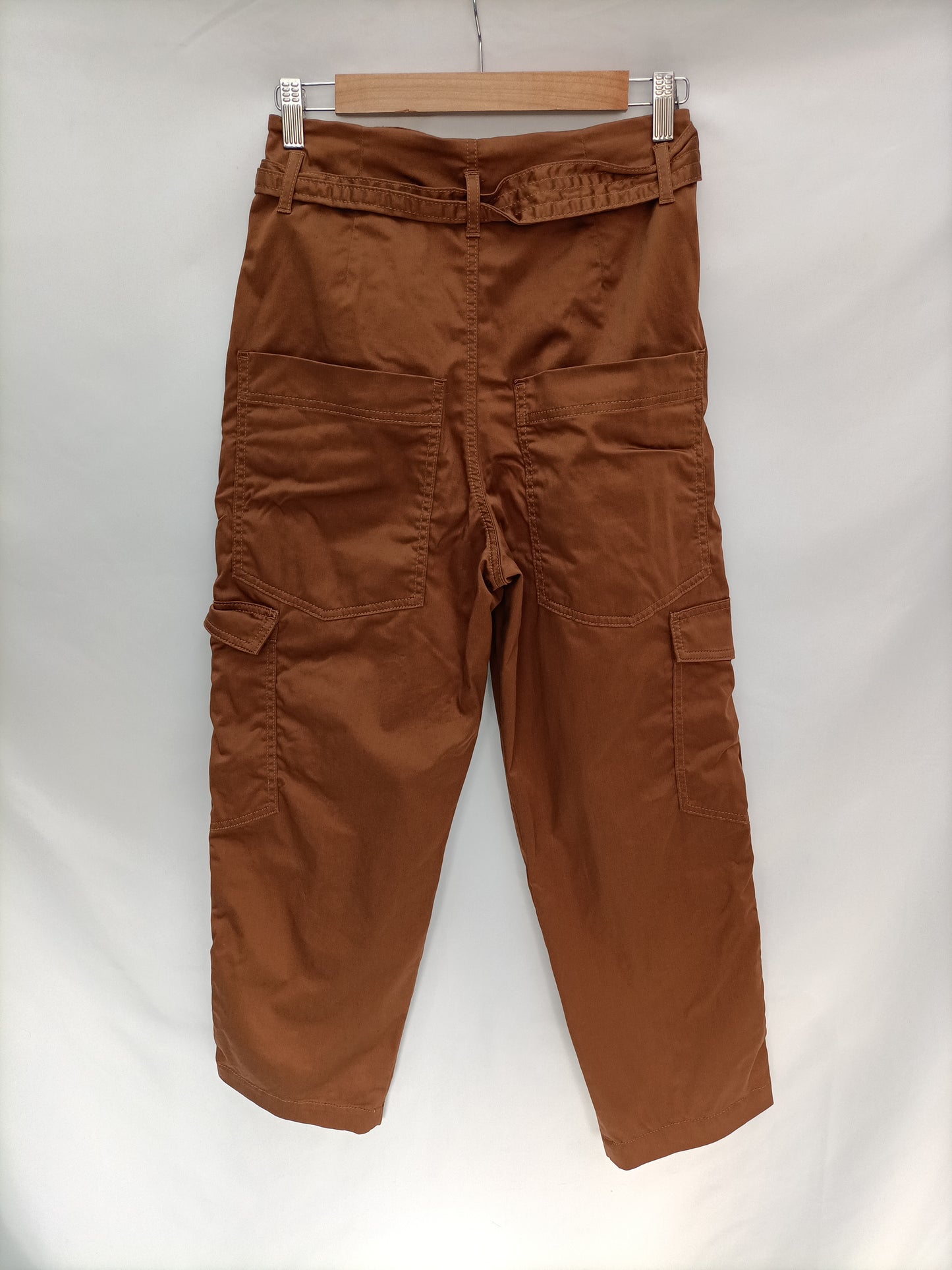 ZARA. Pantalones paper back T.xs