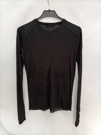 ZARA. Top negro doble textura T.s