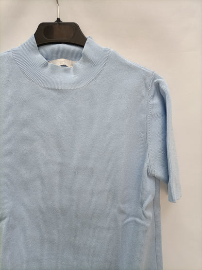 MANGO. Top punto celeste T.m