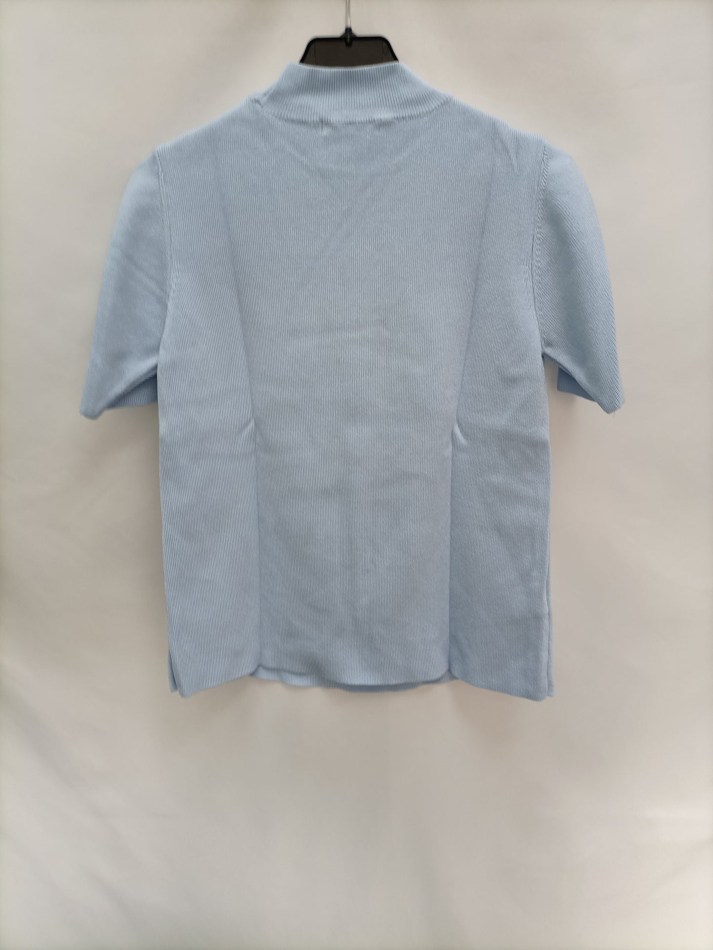 MANGO. Top punto celeste T.m