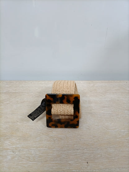 ZARA. Cinturón beige rafia T.90