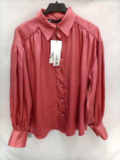 ZARA. Blusa salmon botones T.s
