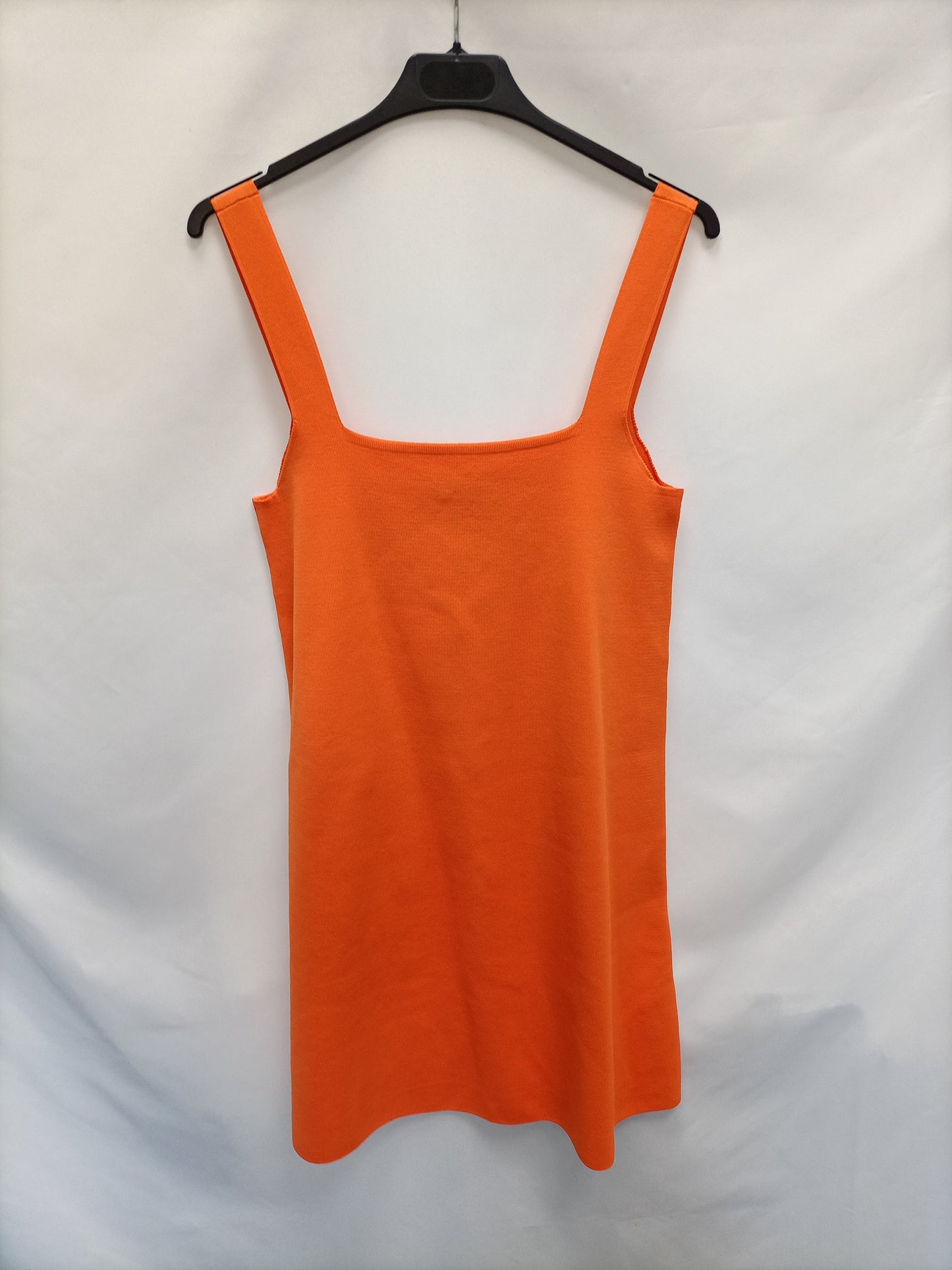 ZARA. Vestido punto naranja T.m