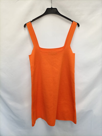 ZARA. Vestido punto naranja T.m