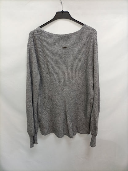 ARCHEOLOGIE. Jersey gris canalé T.XL