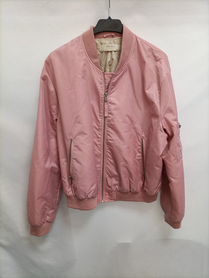 ZARA. Bomber rosa T.l