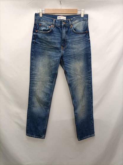 ZARA. Vaqueros efecto lavado T.38