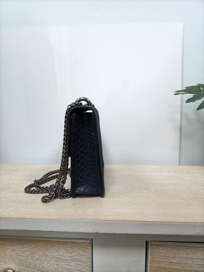 OTRAS.Bolso piel serpiente T.u