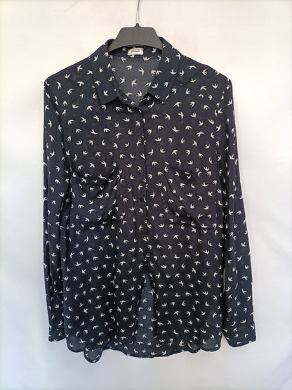 PIMKIE. Blusa azul pájaros T.s