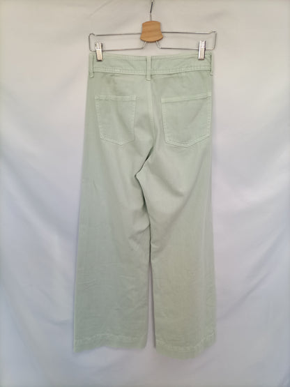 SHEIN. Pantalón verde cullote T.s