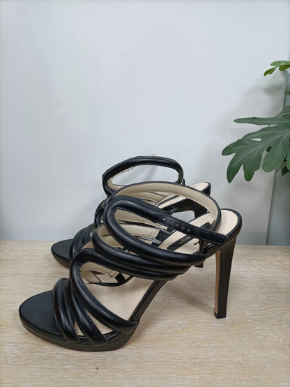 ZARA. Black strappy sandals, size 40