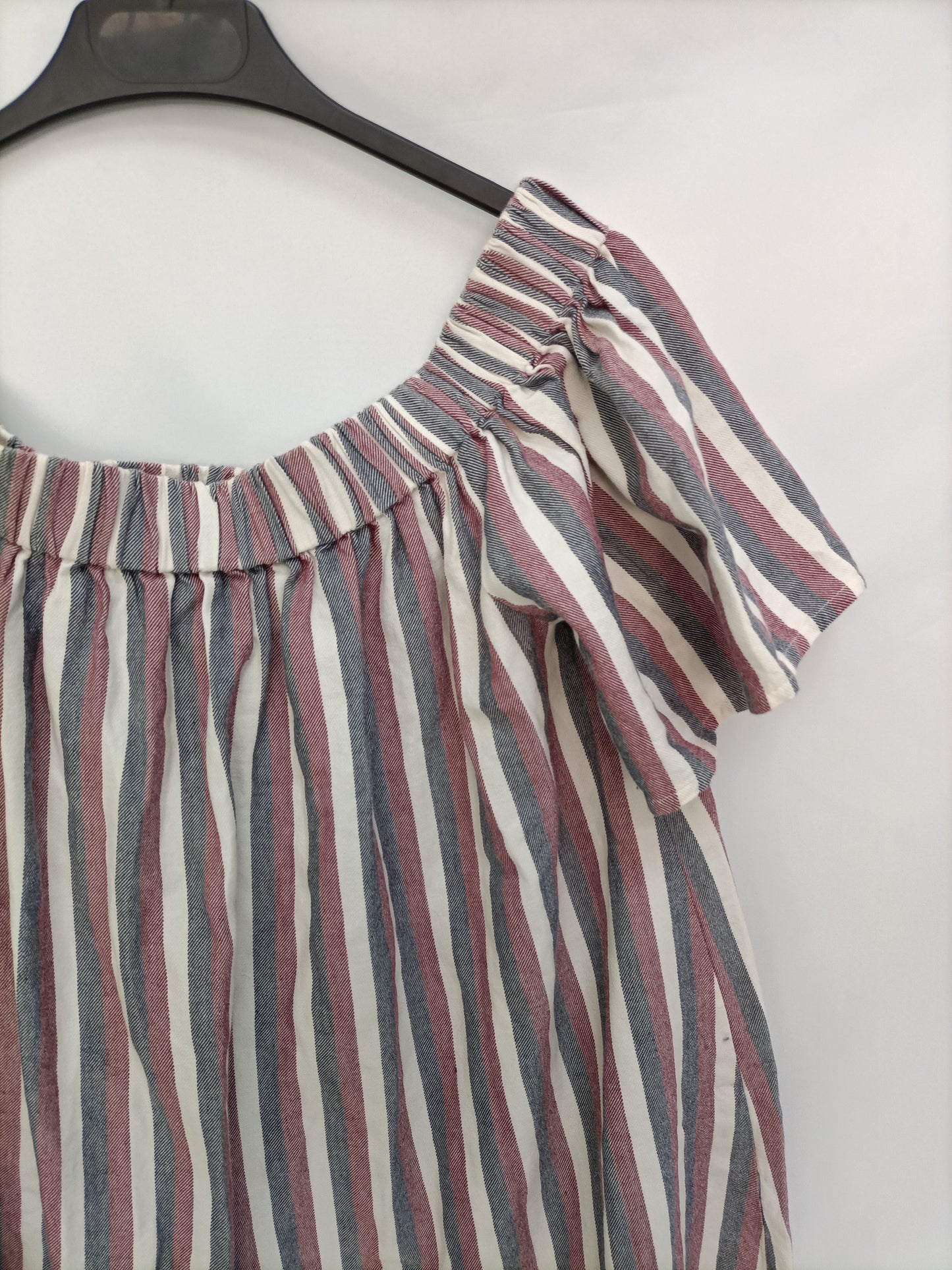 ASOS. Top/vestido cuello barco T.38