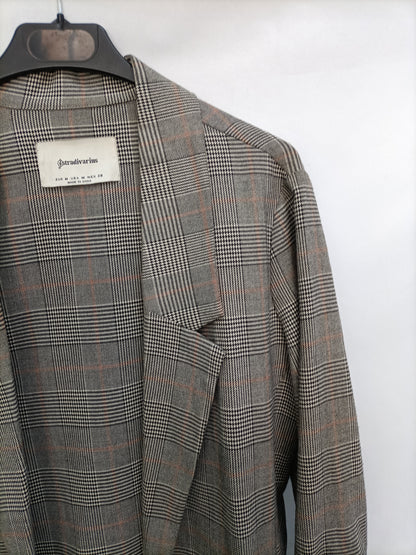 STRADIVARIUS. Blazer gris cuadros  T.m