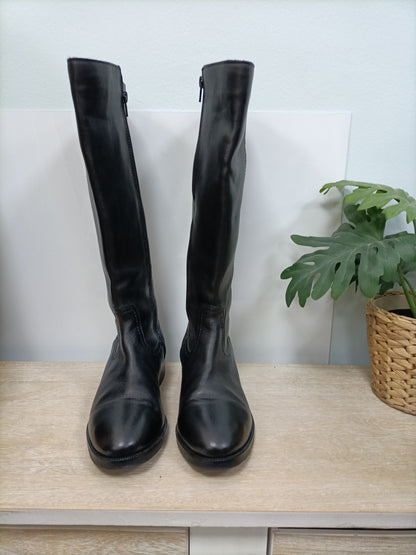 MUSSE CLOUD. Botas negras altas T.38