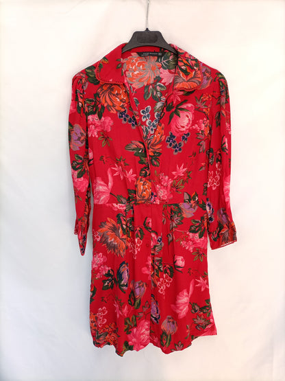 ZARA.Vestido camisero rojo T.xs