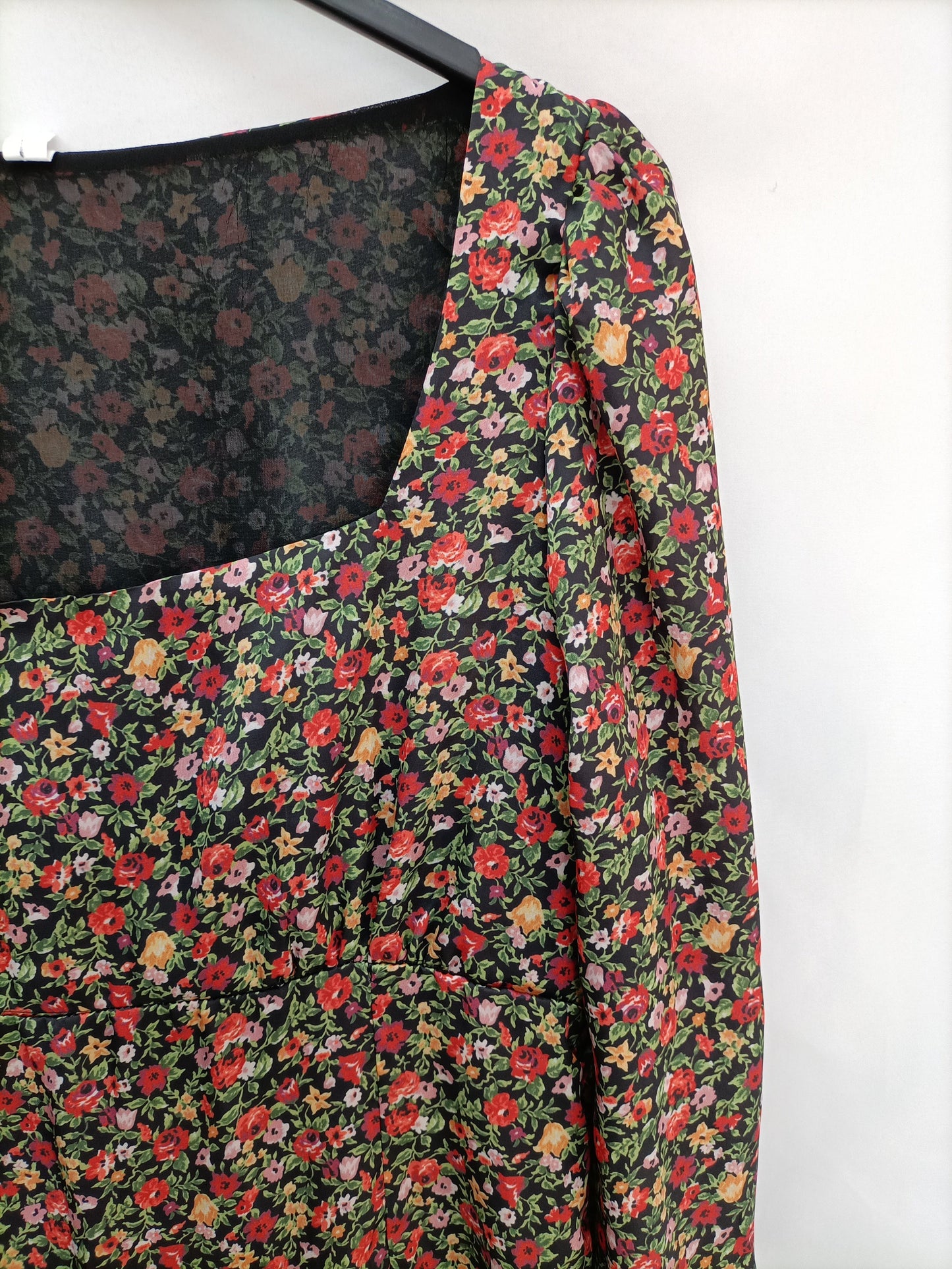 OTRAS.Vestido largo rojo T.m