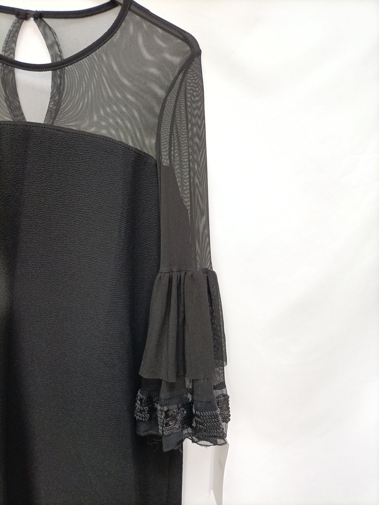 EL ROPERO DE CARMELA. Vestido negro tull T.u(s/m)
