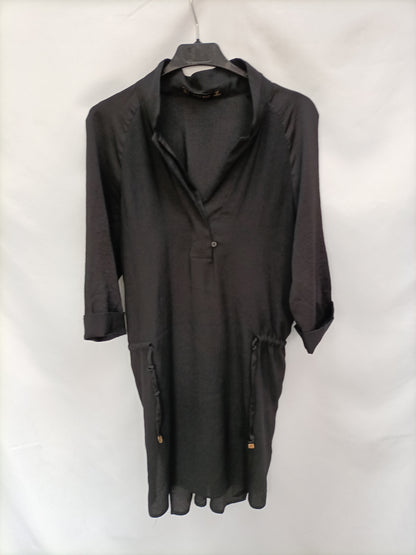 ZARA. Vestido negro fluido T.s