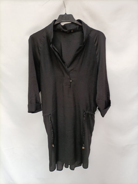 ZARA. Vestido negro fluido T.s