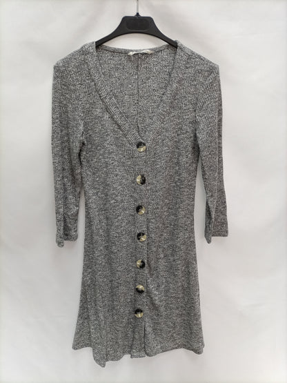 STRADIVARIUS. Vestido gris jaspeado T.L