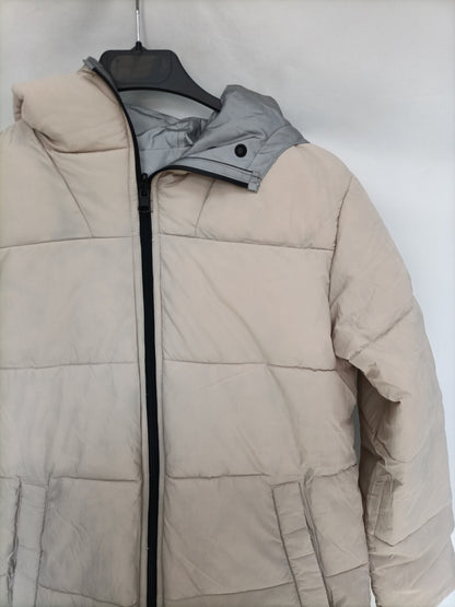 ZARA. Plumas reversible T.11/12