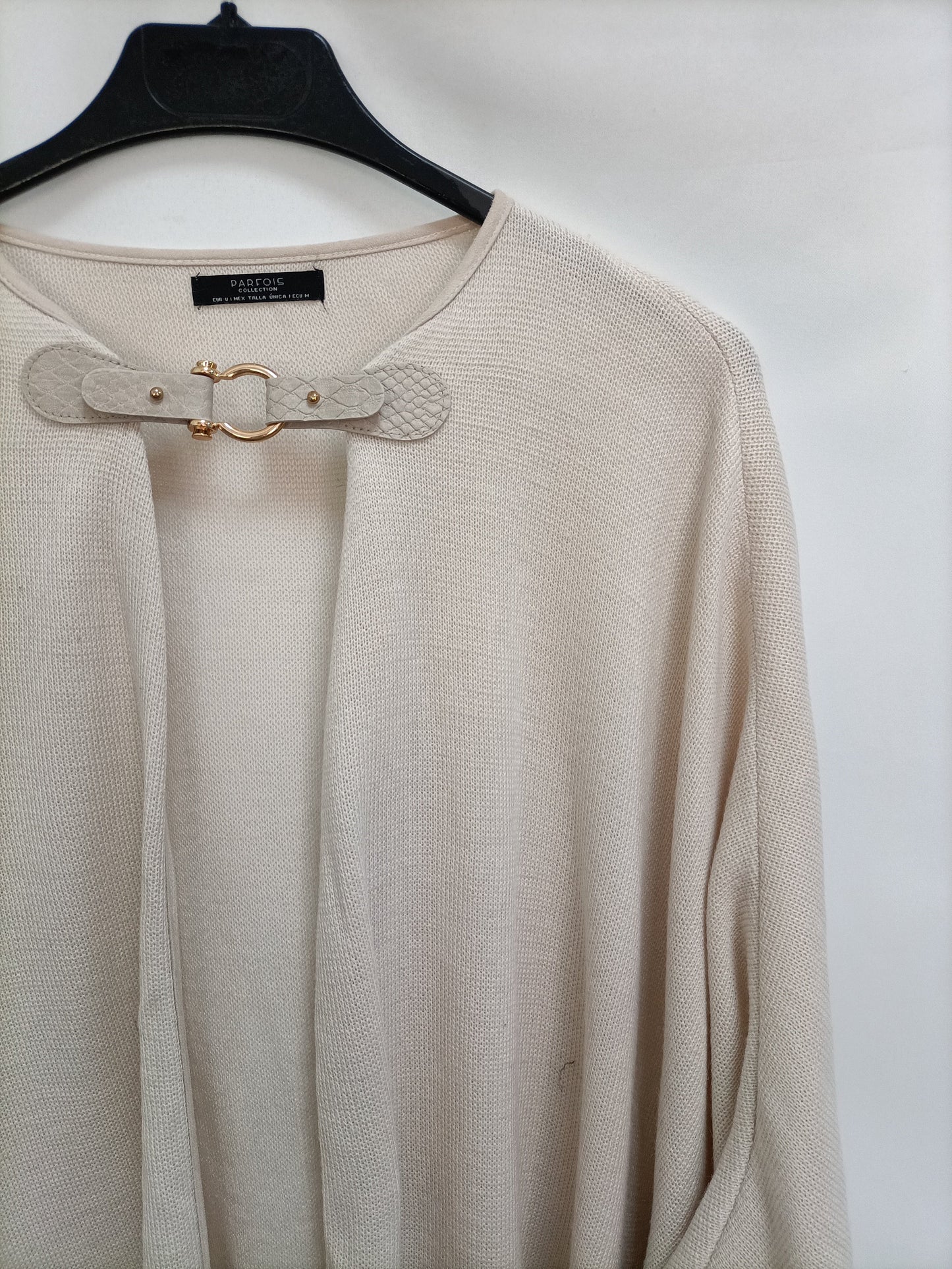 PARFOIS. Poncho de punto beige T.U