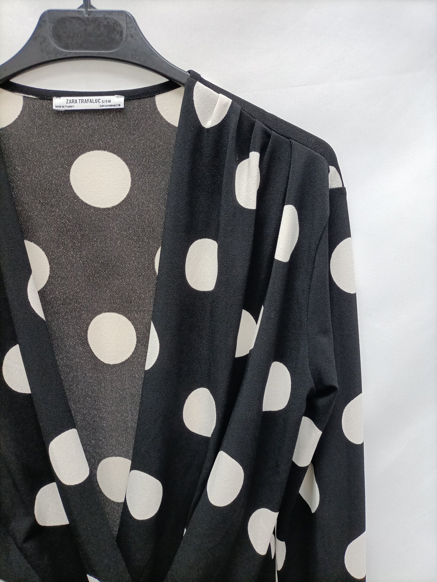 ZARA. Body negro lunares T.s