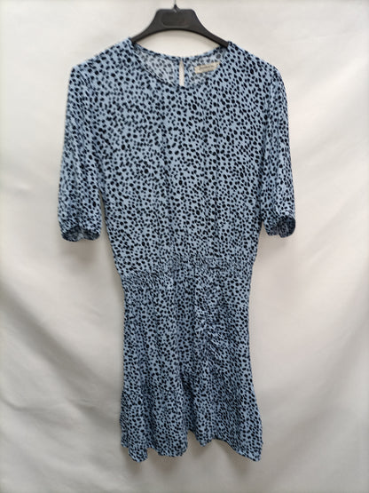 STRADIVARIUS. Tm blue polka dot dress