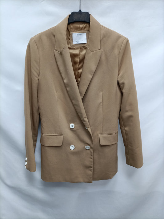 BERSHKA. Blazer Camel cruzada  T.s